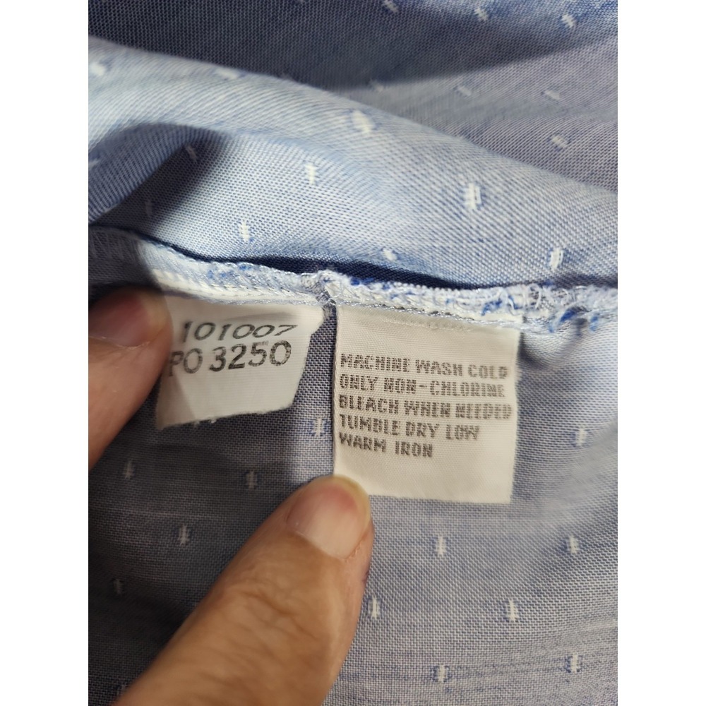 Foxcroft Womens Blue Wrinkle Free Button Down Shirt Size 14 Geometric Dot 101007 - Picture 10 of 10